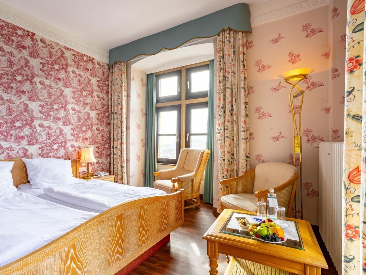 Burghotel Staufenberg Staufenberg  Екстер'єр фото