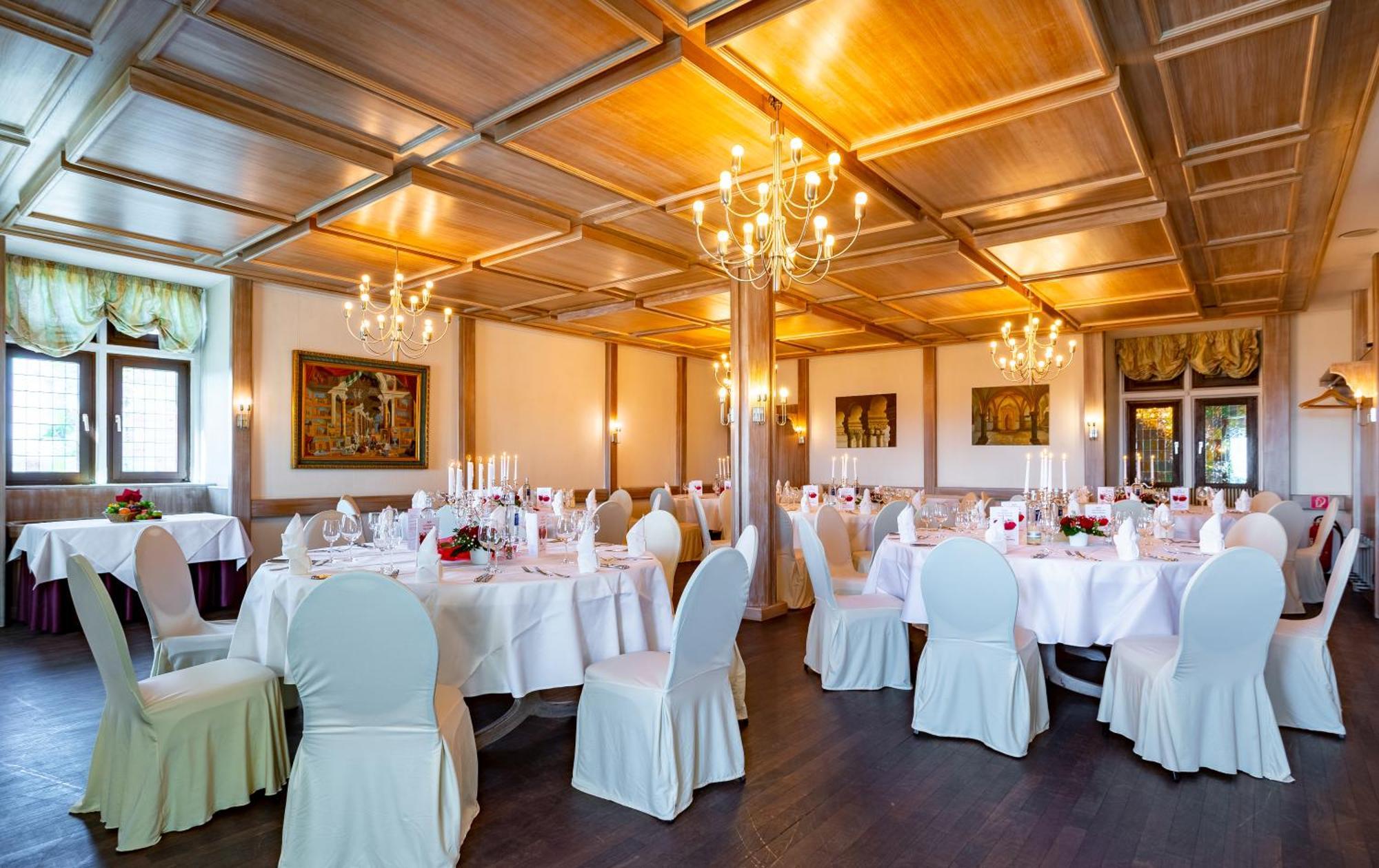 Burghotel Staufenberg Staufenberg  Екстер'єр фото