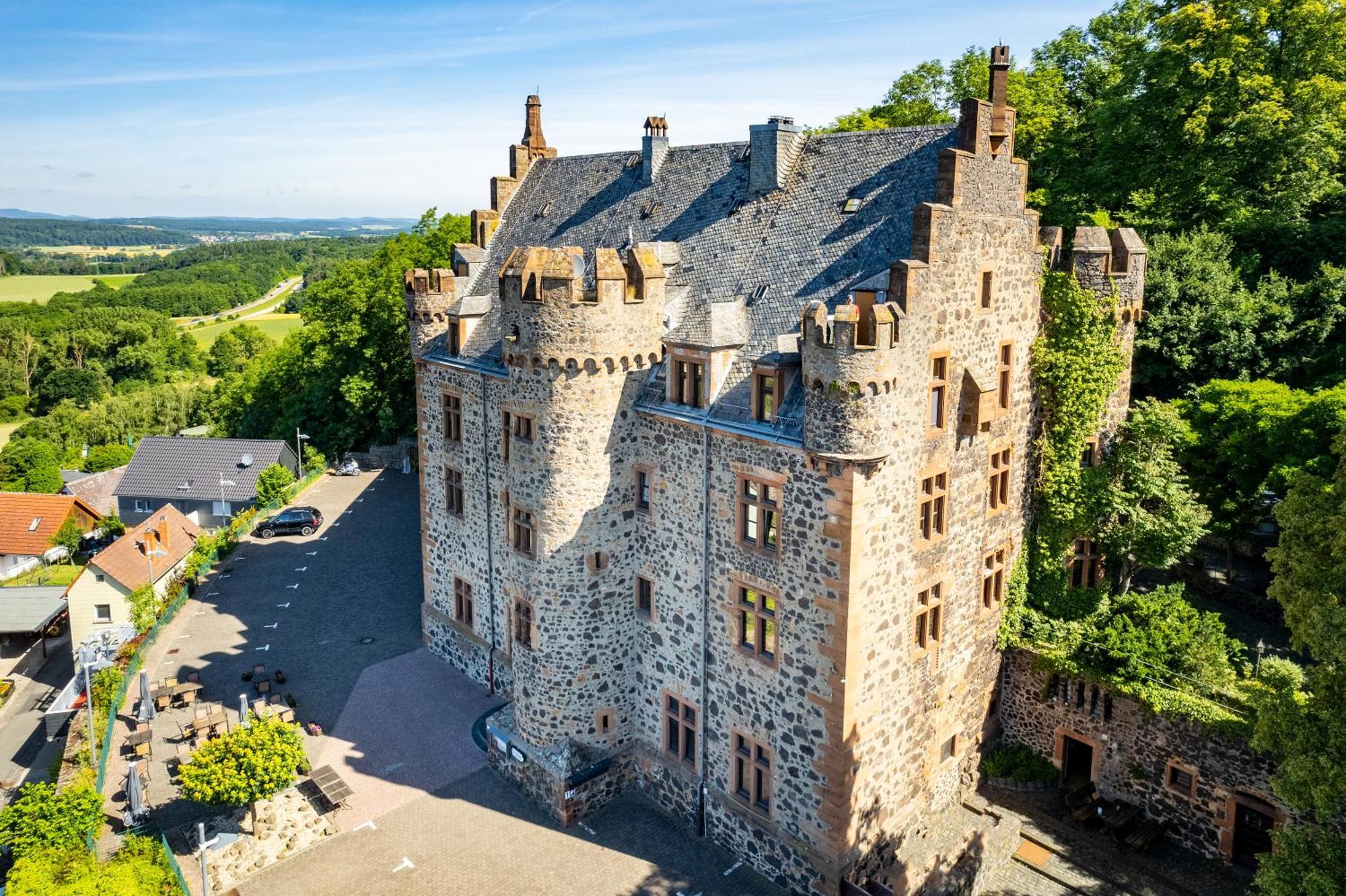 Burghotel Staufenberg Staufenberg  Екстер'єр фото