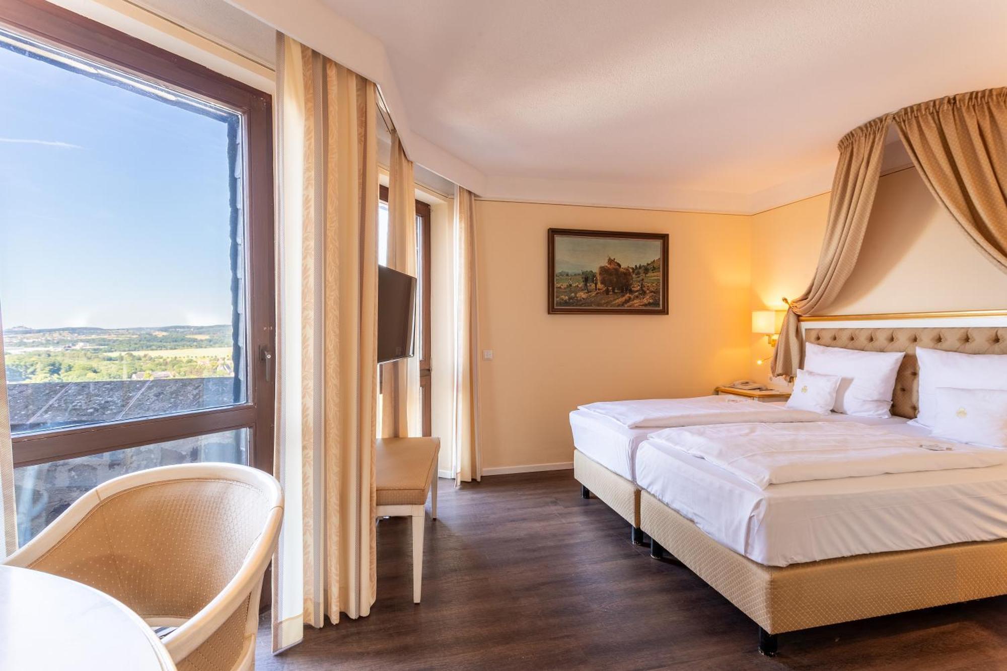 Burghotel Staufenberg Staufenberg  Екстер'єр фото