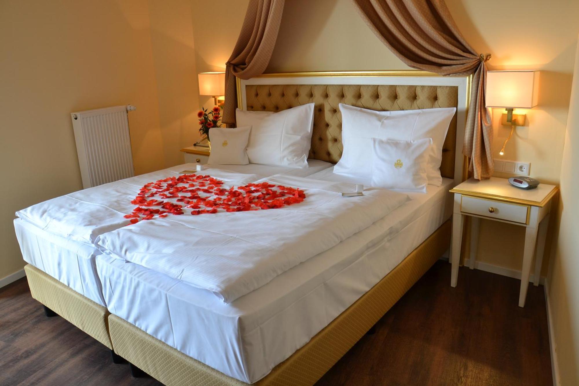 Burghotel Staufenberg Staufenberg  Екстер'єр фото